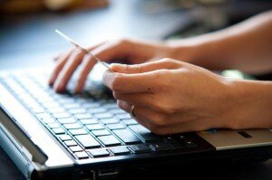 Где можно взять кредит под маленький процент?